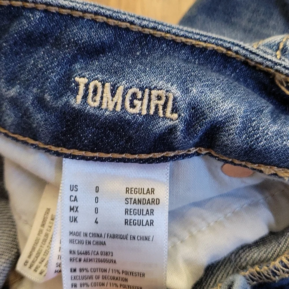 American Eagle Button Fly Tom girl jeans - Picture 4 of 4